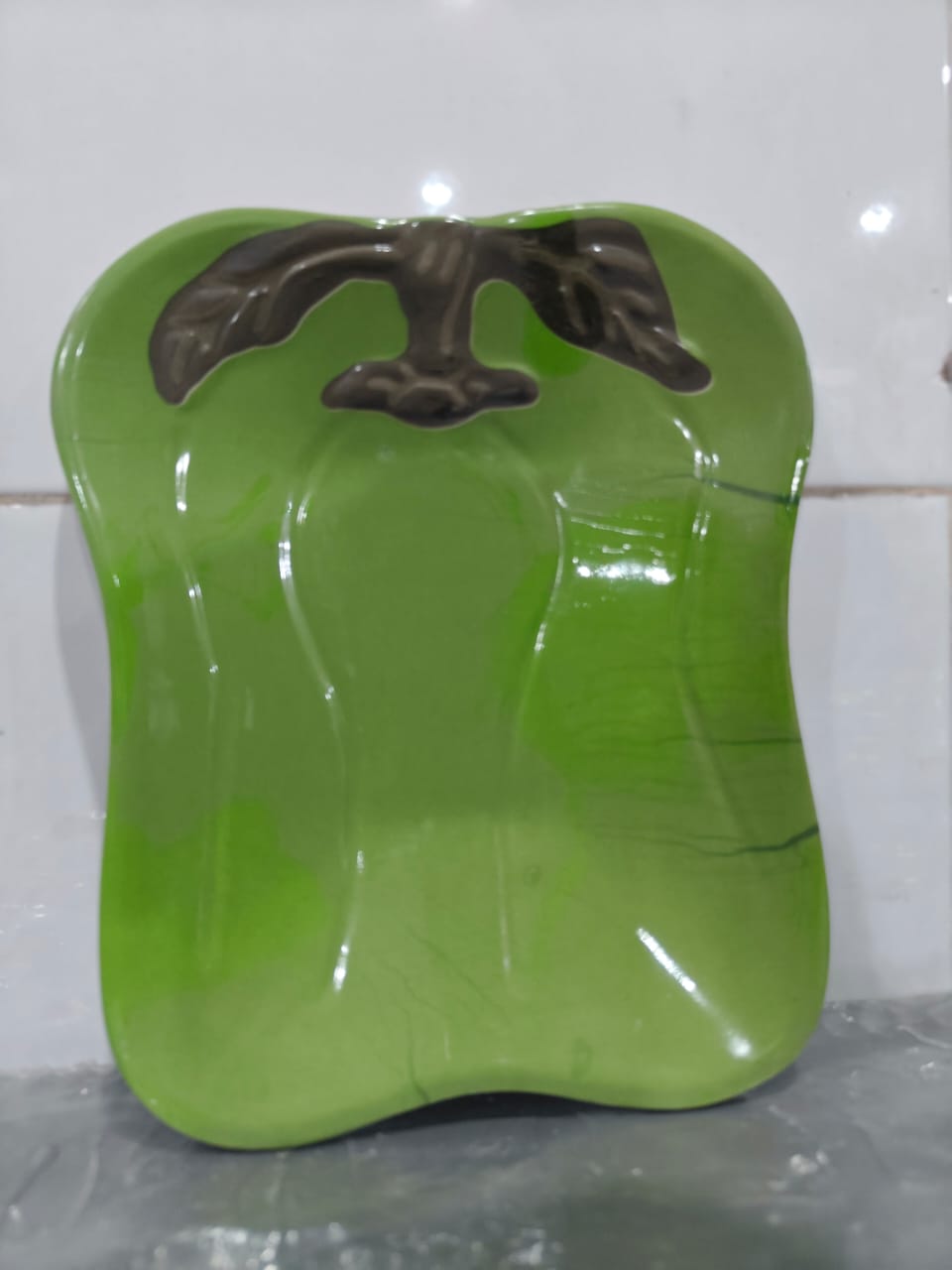 🥦 Vegetable-Shaped Plates